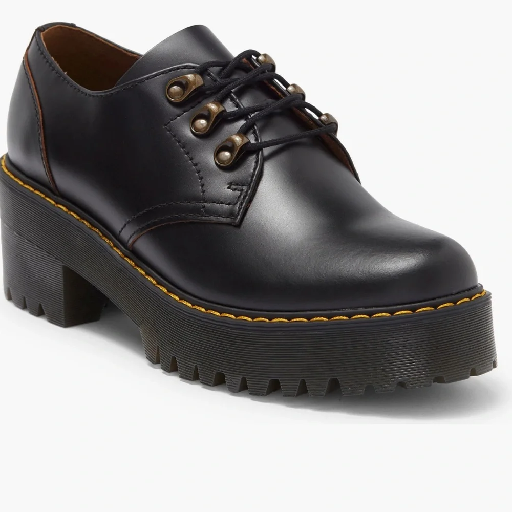 Dr.Martens Leona Lug Sole Platform Derby
